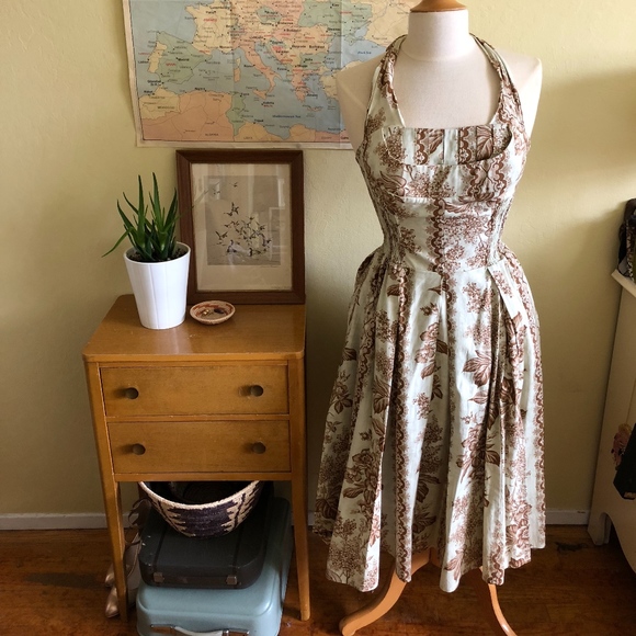 Unique Vintage Dresses & Skirts - Unique Vintage 1950 Mint Floral Dress